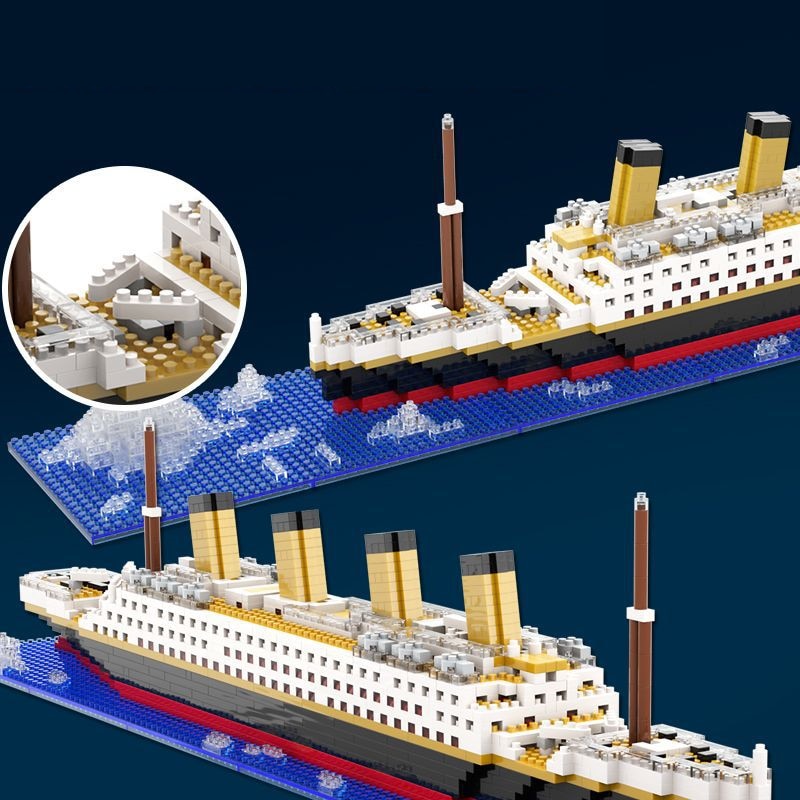 Titanic Creative Luxury Iceberg Cruise Ship Boat Wreck Set - BestShop