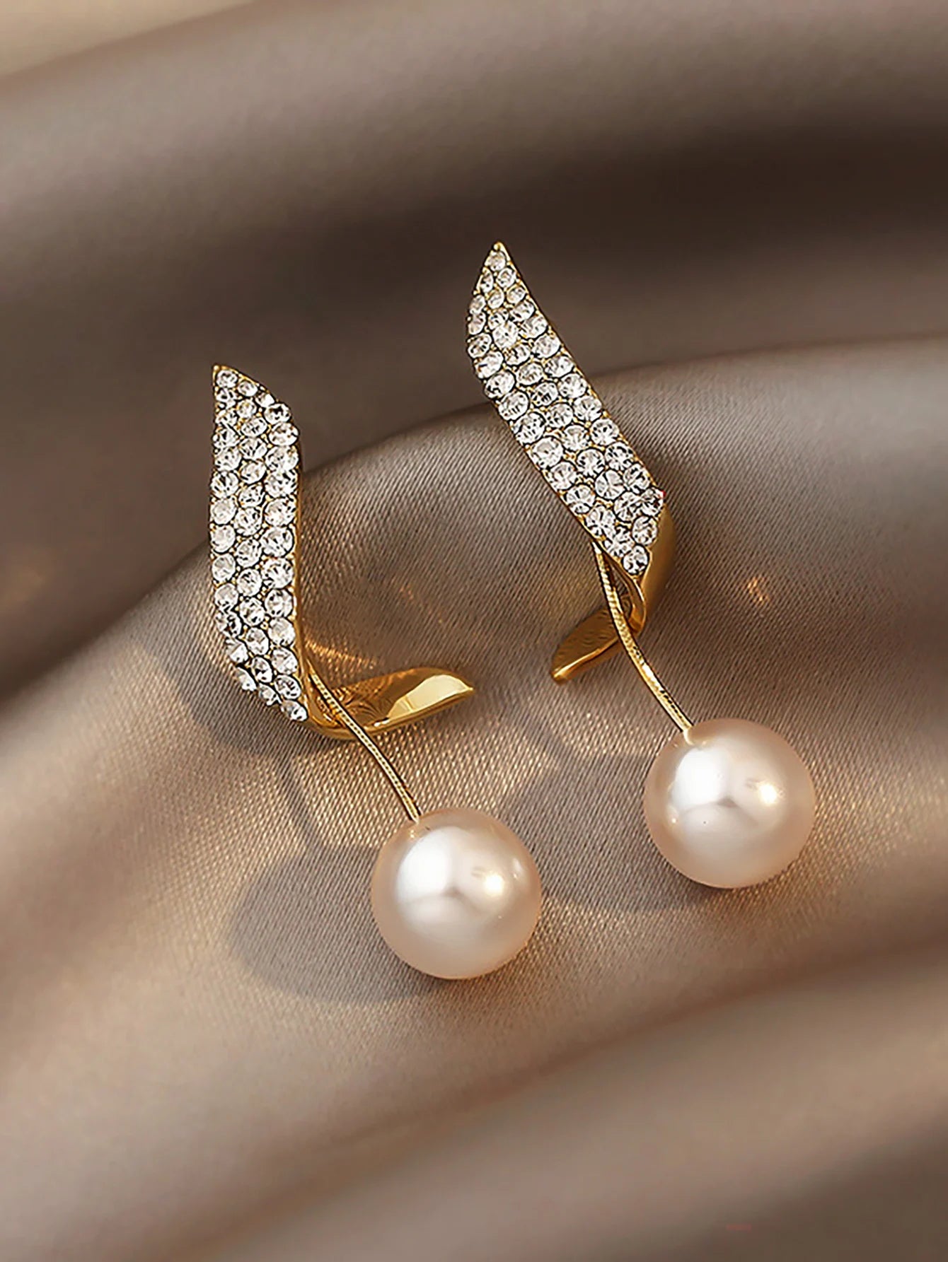 Fashion Long Irregular tassel Earrings
