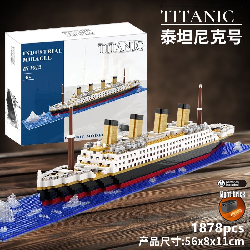 Titanic Creative Luxury Iceberg Cruise Ship Boat Wreck Set - BestShop