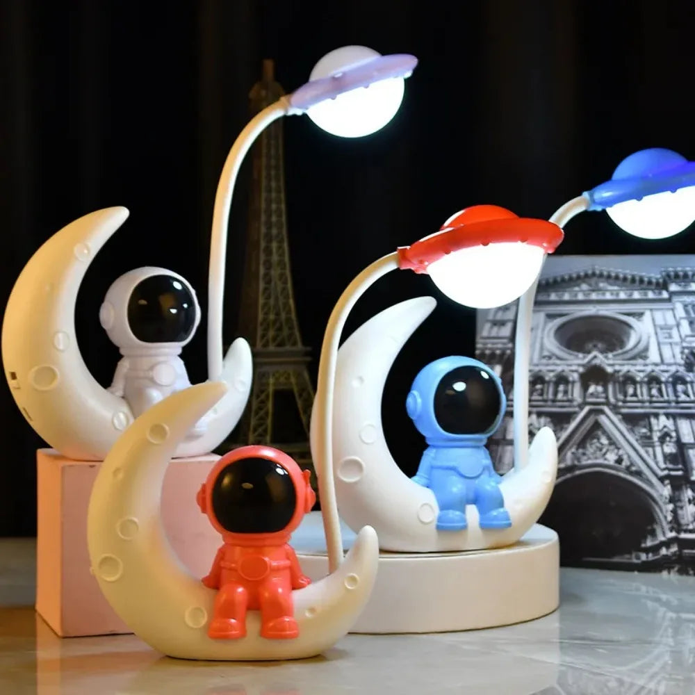 Creative Moon Astronaut LED Nightlight