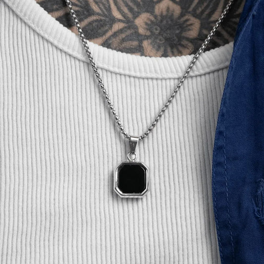 Casual Black Enamel Necklaces