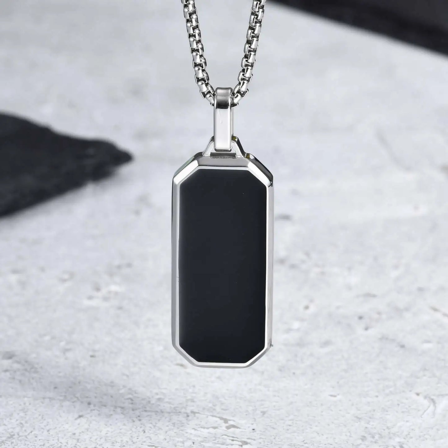 Casual Black Enamel Necklaces