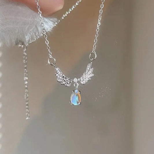 Light Luxury Angel Wings Pendant Necklace