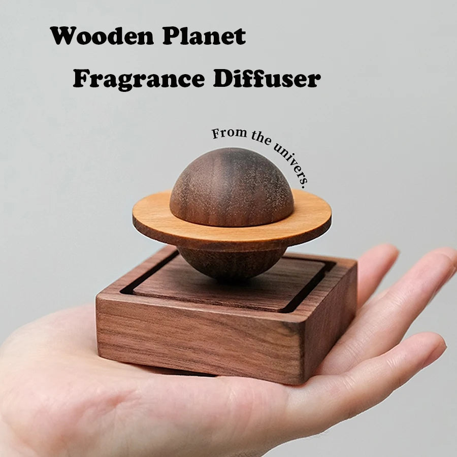 Jupiter-Shaped Wood Scent Diffuser