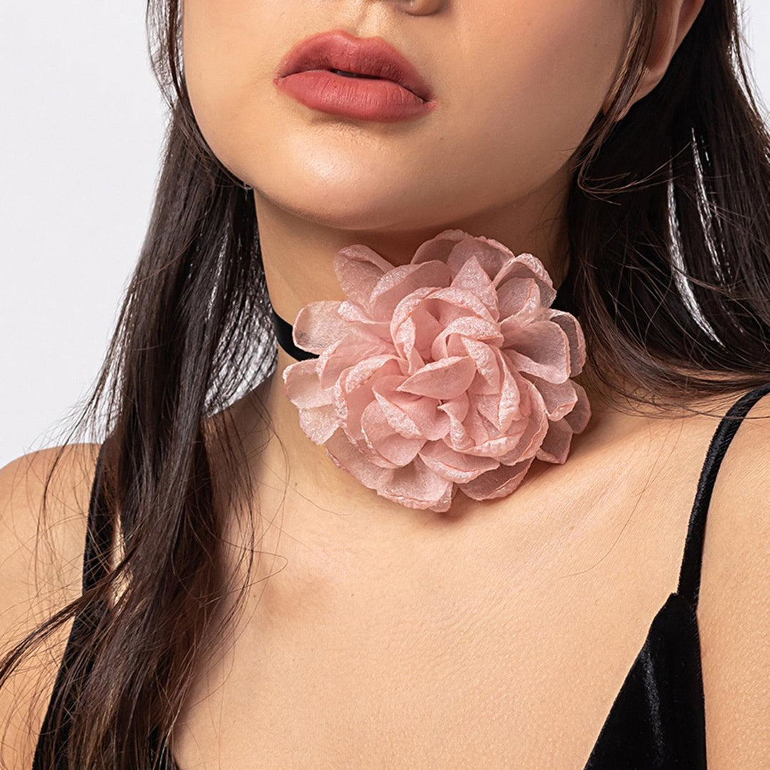 Exaggerated Goth Rose Flower Clavicle Chain Necklace - BestShop