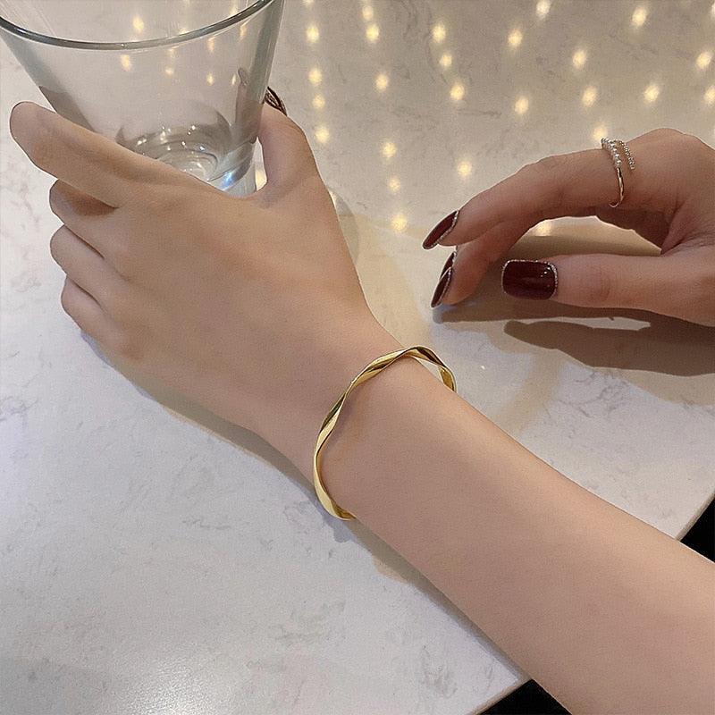 Twisted Metal Cuff - BestShop