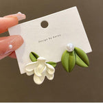 Load image into Gallery viewer, 2023 Asymmetry Pearl Flower Stud Earrings - BestShop