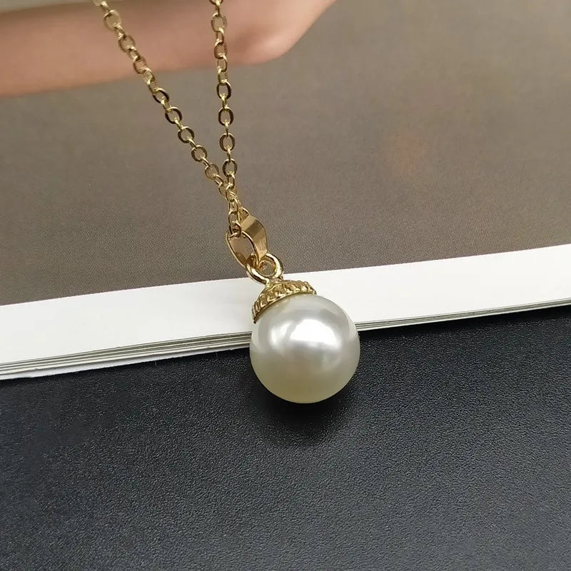 Trendy Shell Imitation Pearl Pendant Necklace