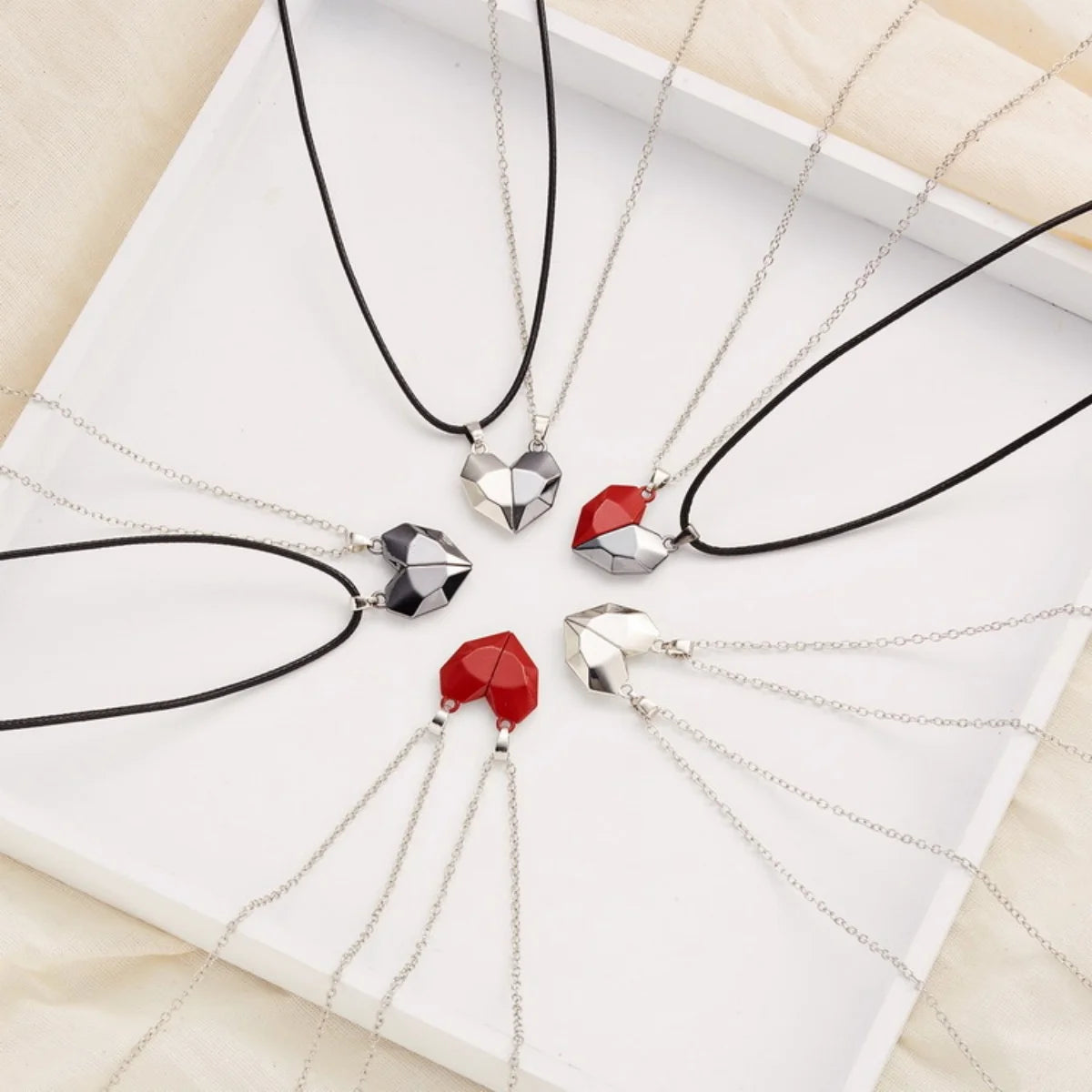 Magnetic Heart Couple Necklace