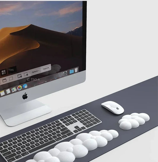 Cloud Mouse pad with wrist rest