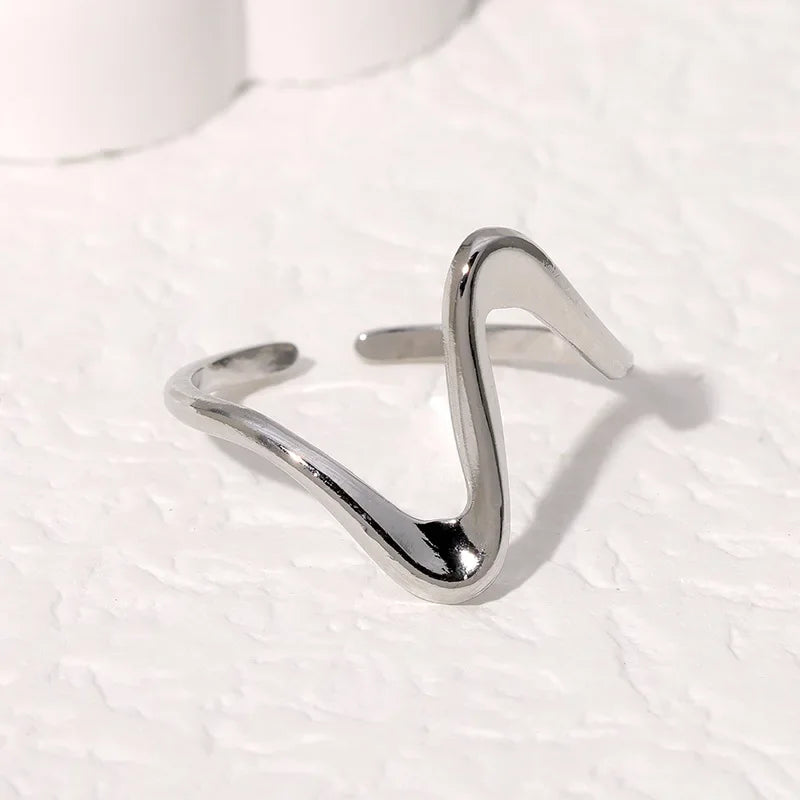 Vintage Geometric wave Rings