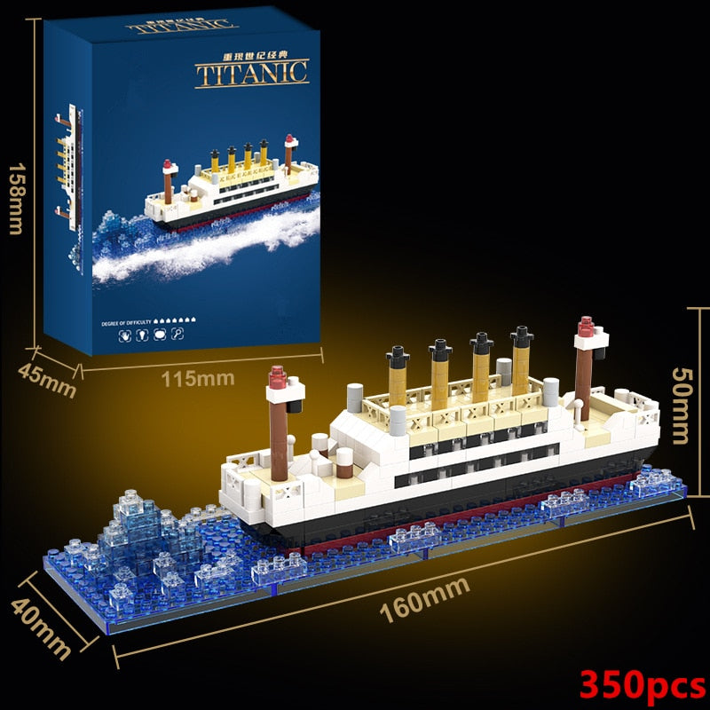 Titanic Creative Luxury Iceberg Cruise Ship Boat Wreck Set - BestShop