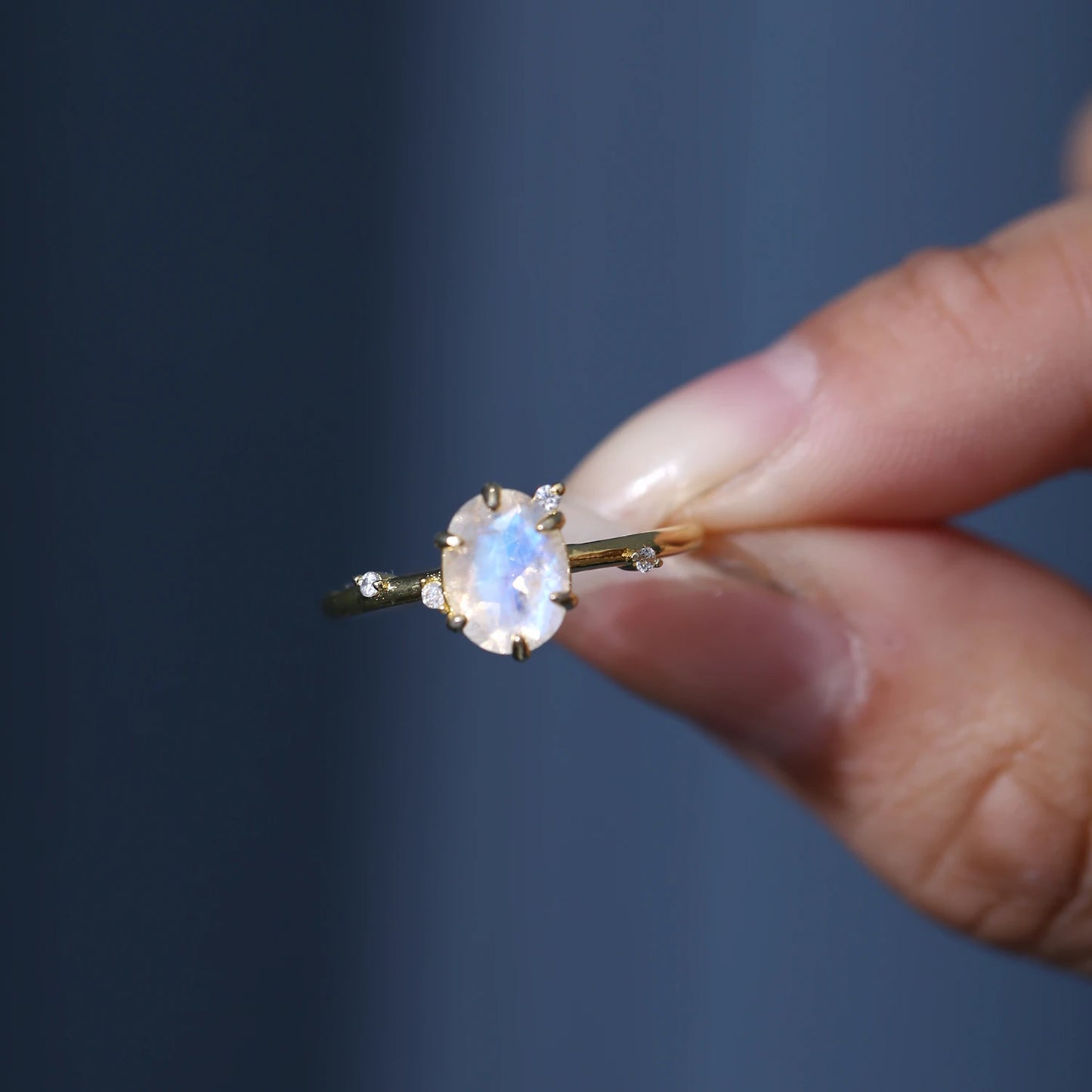 Bague en argent faite à la main