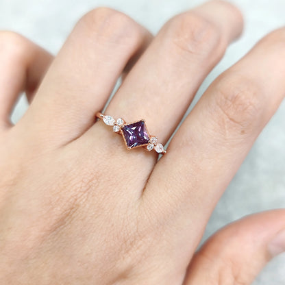 18K Gold Alexandrite Ring