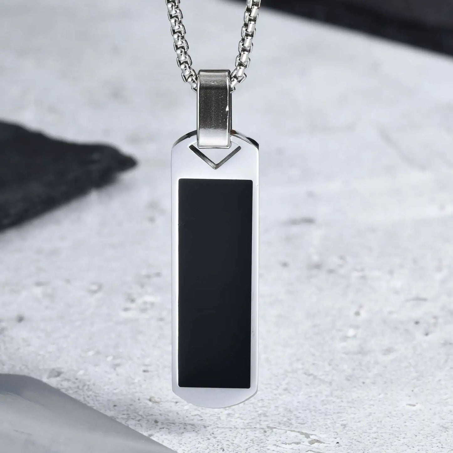 Casual Black Enamel Necklaces