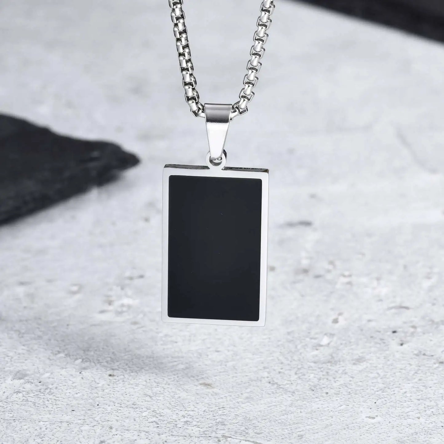 Casual Black Enamel Necklaces