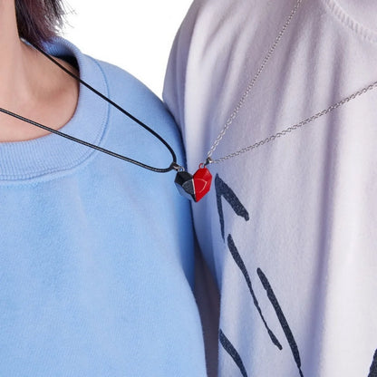 Magnetic Heart Couple Necklace
