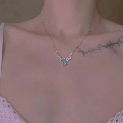 Light Luxury Angel Wings Pendant Necklace
