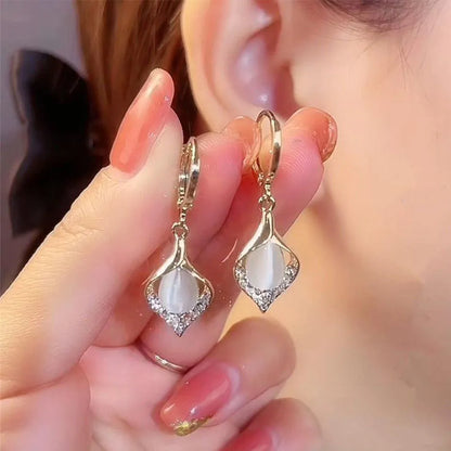 Fashion Korean Angel Eye Earrings
