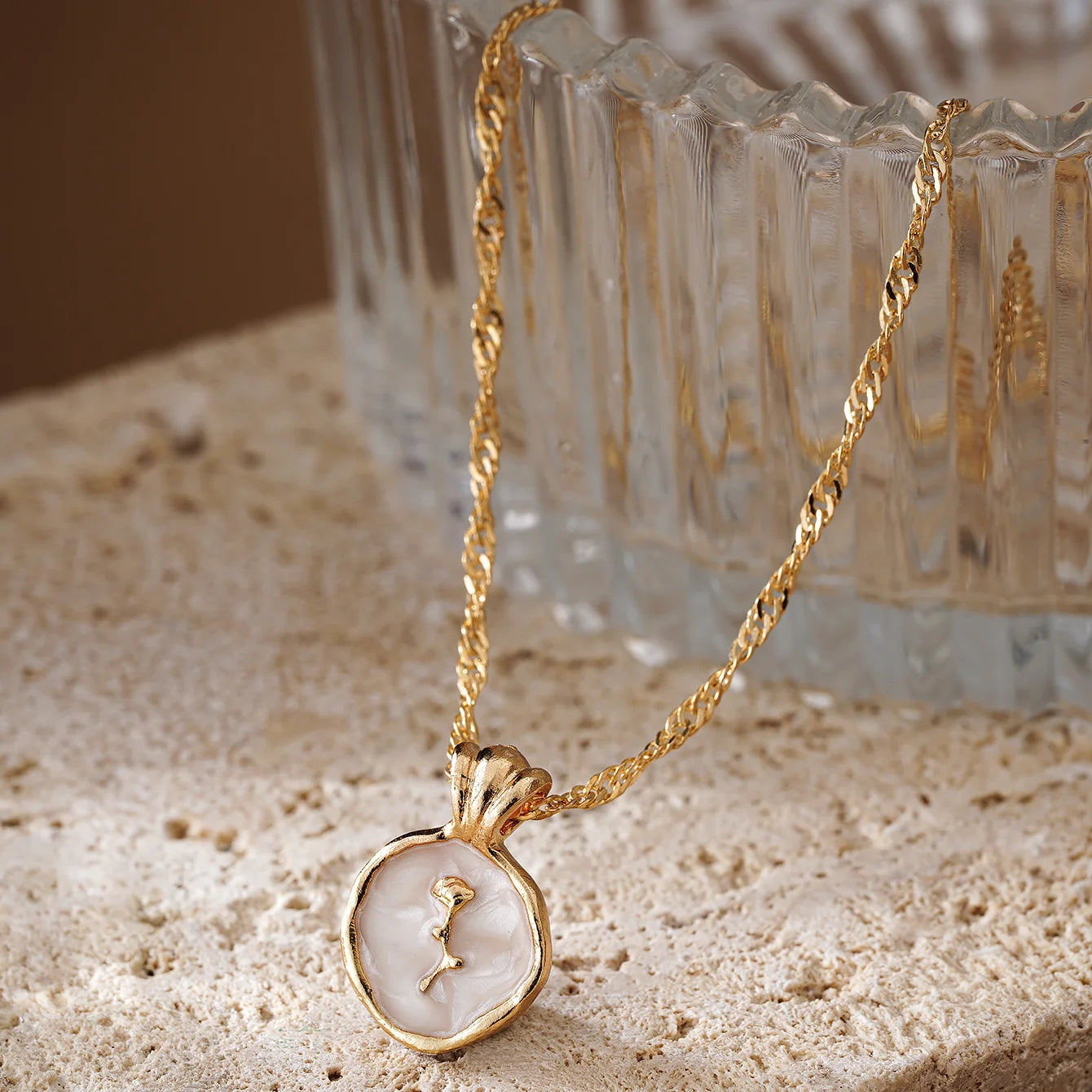 French Retro Gold Color Rose Necklace