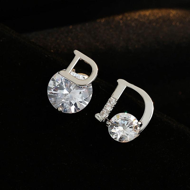D letter diamond Earring - BestShop