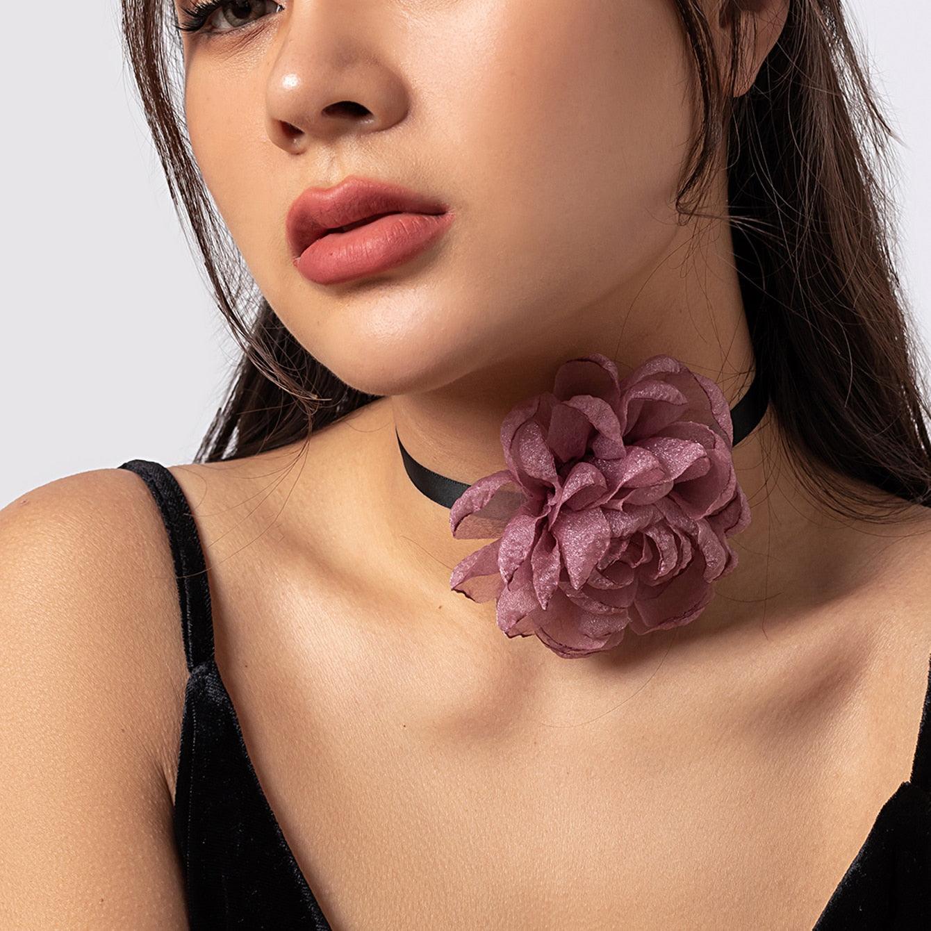 Exaggerated Goth Rose Flower Clavicle Chain Necklace - BestShop