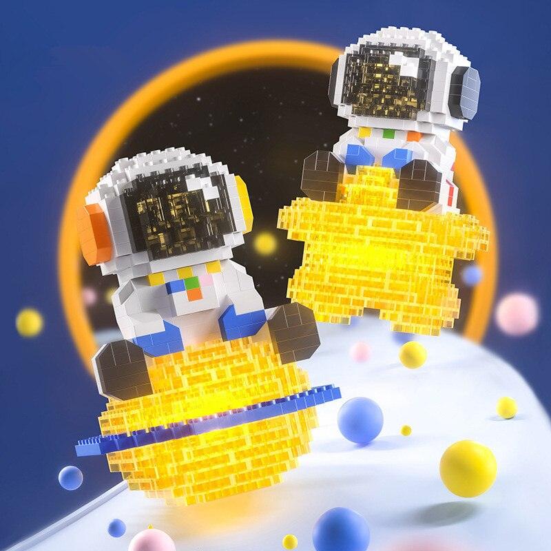 Glowing Astronaut Building Blocks Set - BestShop