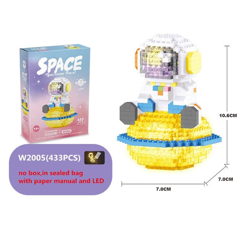 Glowing Astronaut Building Blocks Set - BestShop