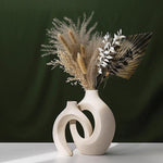 Load image into Gallery viewer, Nordic Ceramic Interlock Vase - BestShop
